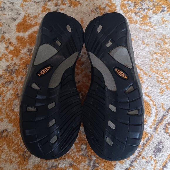 KEEN Presidio II Black Leather Sneaker Shoe - Picture 4 of 12